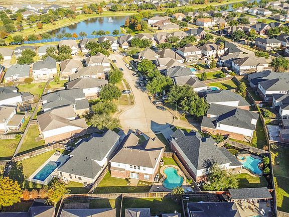 4th image of 19022 Greenleaf Ridge Ct