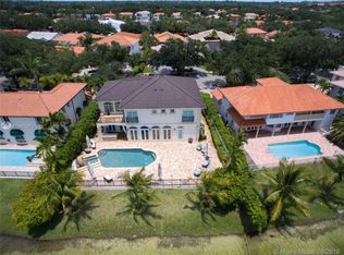 7954 NW 163rd Ter, Miami Lakes, FL 33016