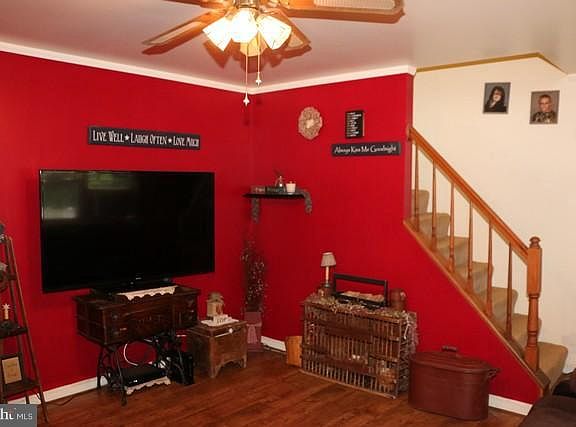 3rd image of 186 Wilkson Ln