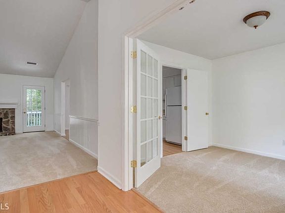 4th image of 795 Crab Orchard Dr
