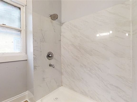 2nd image of 1377 E Delavan Ave