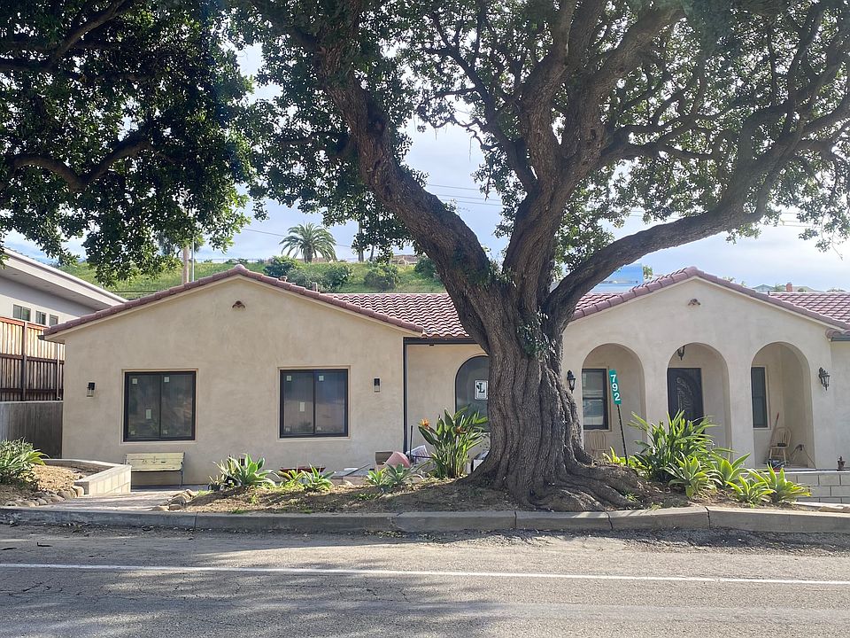 1st image of 792 Colina Vis #A