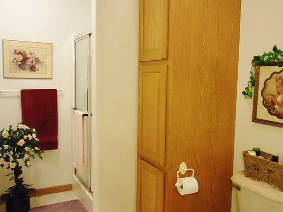 Master Bath-View 2