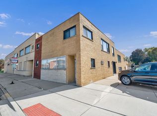 6646 26th St #2R, Berwyn, IL 60402
