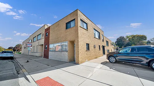6646 26th St #2R Photo 1