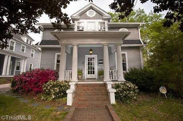 1st image of 708 Magnolia St