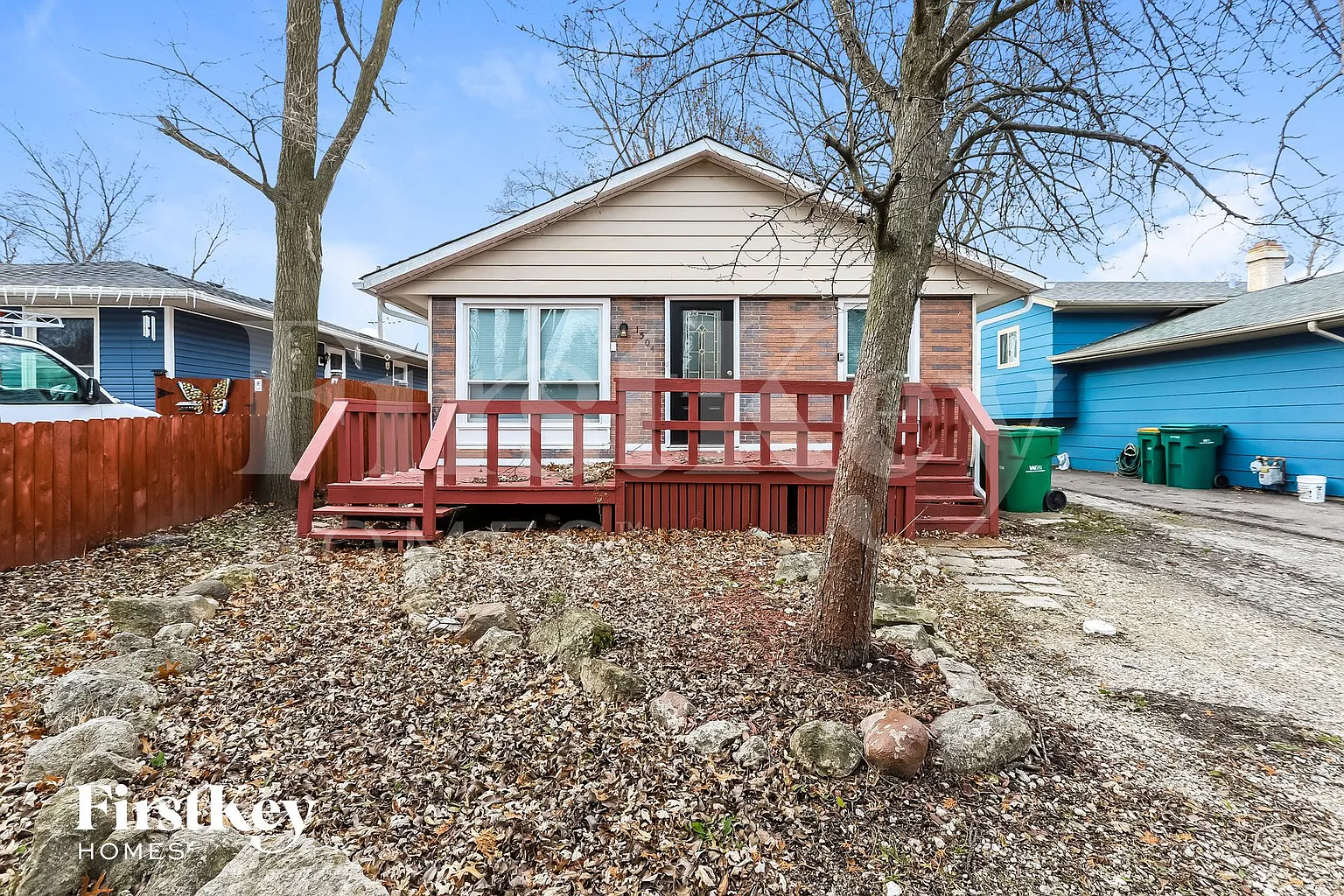 1504 Walnut Dr photo 1