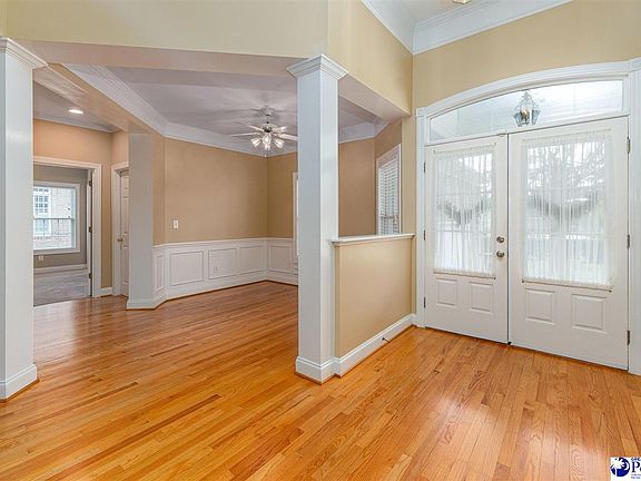 5th image of 2406 Vardon Way