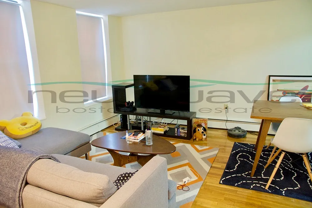 1 bed, 550 sqft, $2,850 — Photo 4