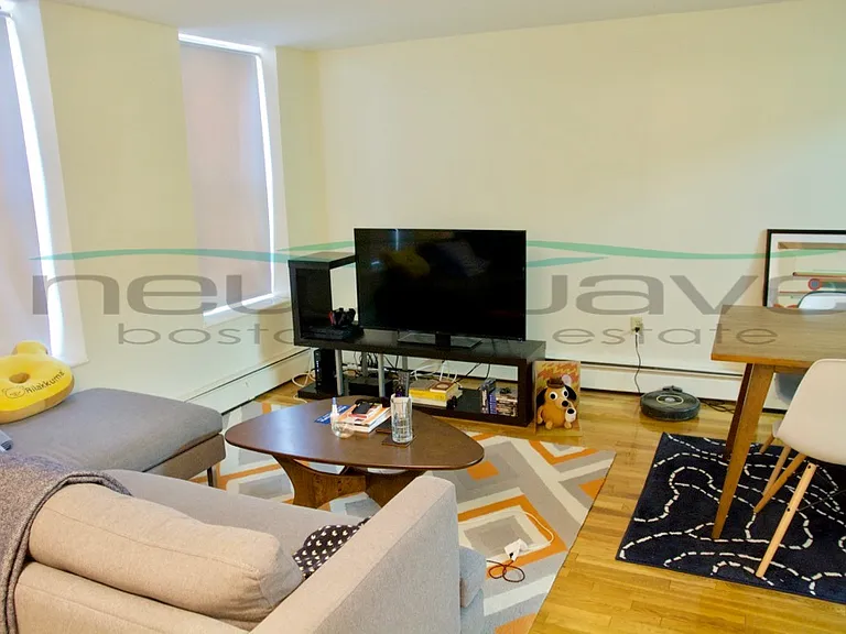 395 Massachusetts Ave #5 — Photo 4