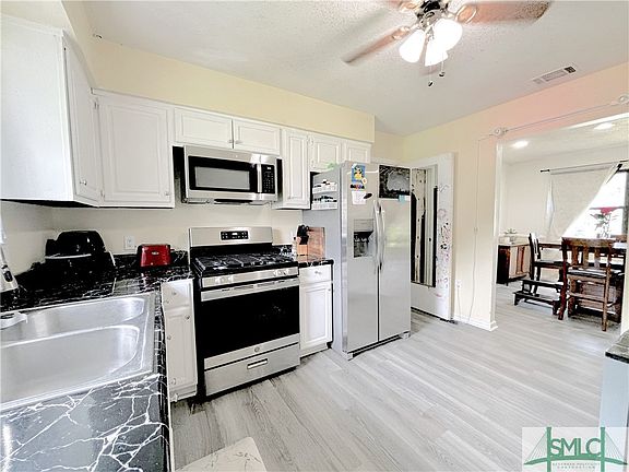 3rd image of 2130 Westlake Avenue