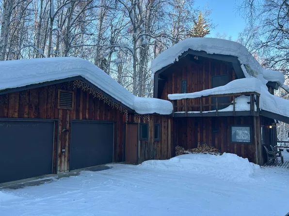 150 Wilderness Dr, Fairbanks, AK 99712
