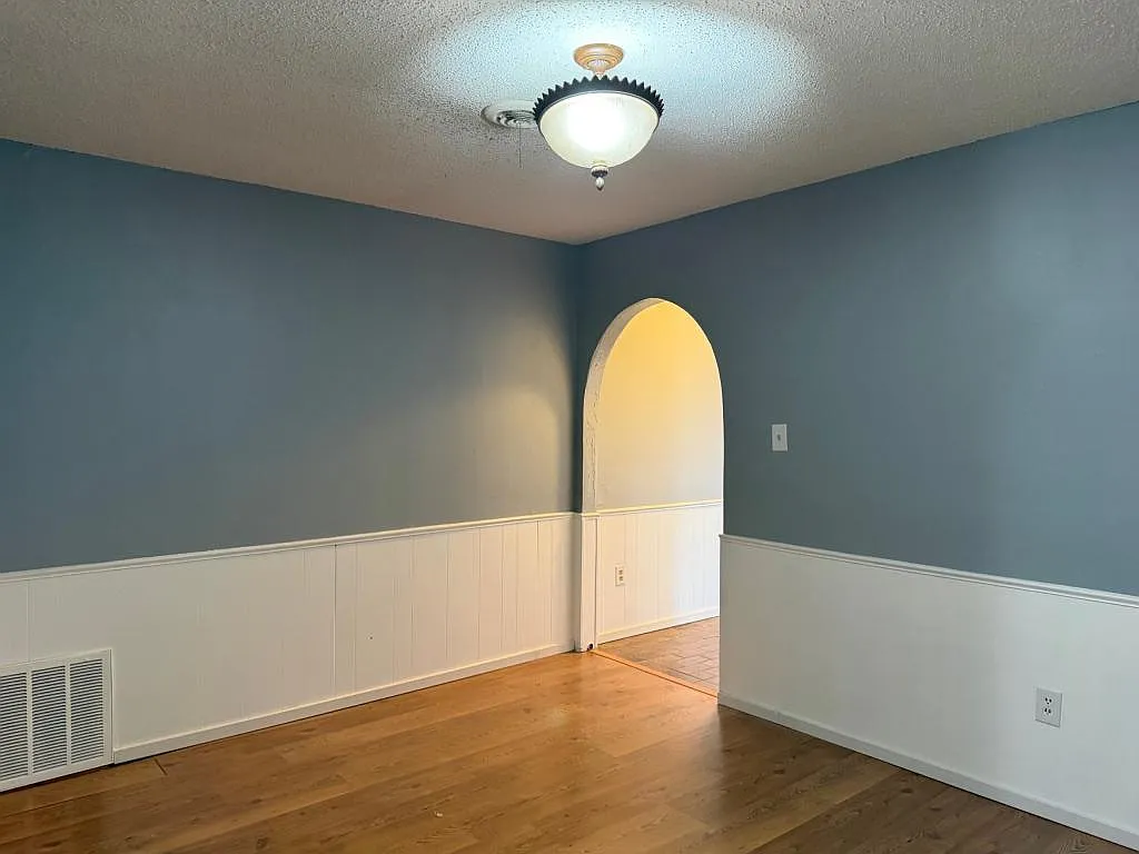 6936 NW Sprucewood Dr — Photo 4