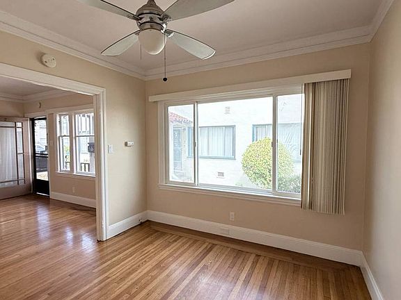 4th image of 845-47 Adams St #2