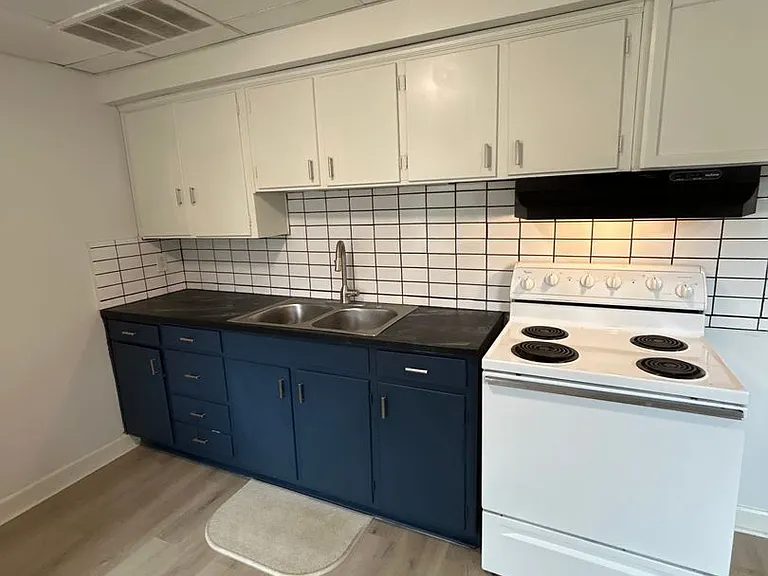 1502 Gilmer Ave NW — Photo 6