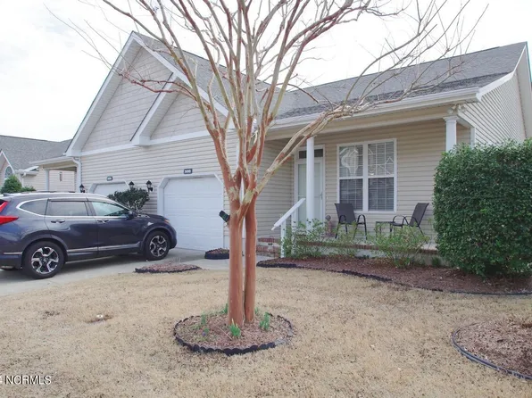 509 Village Green Drive #B, Morehead City, NC 28557
