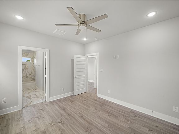 5th image of 5626 Tommye St #A