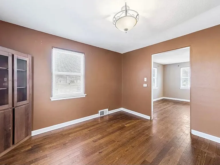 1446 Longfellow Ave — Photo 12
