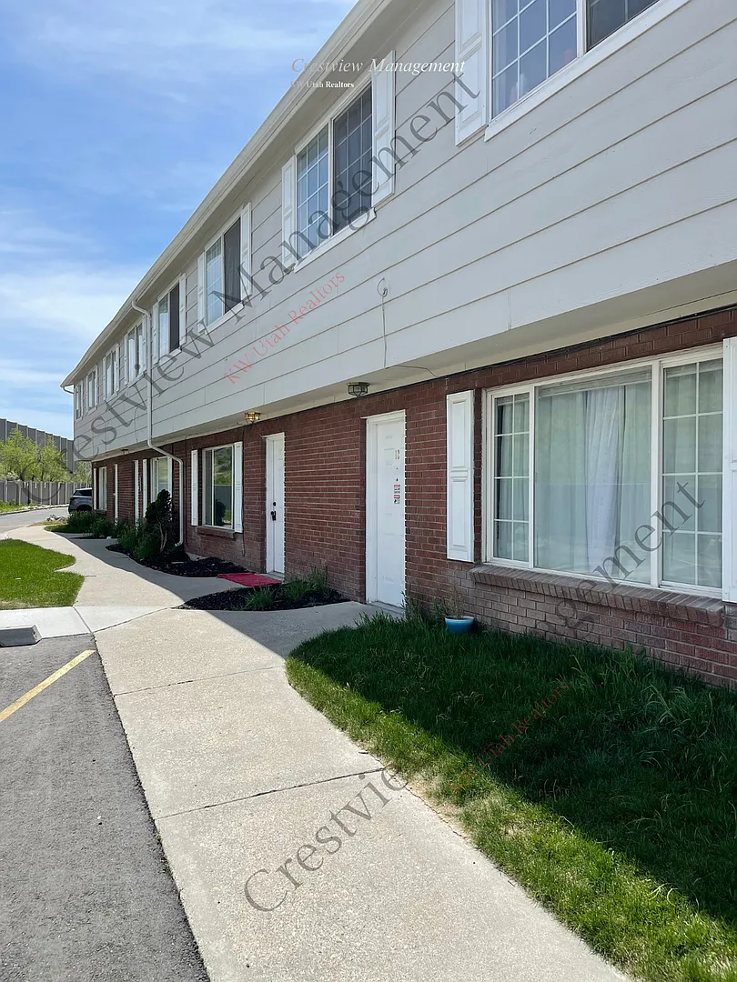2411 Valley Holdings — Photo 2