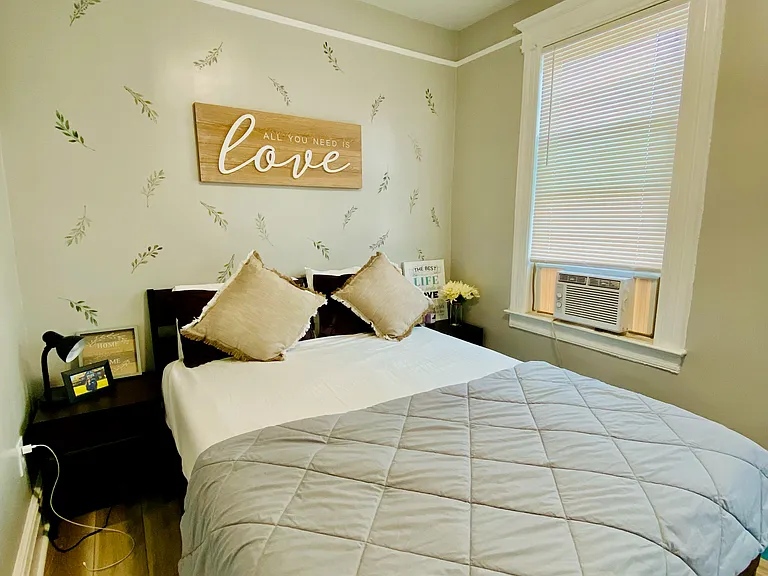 102 S 3rd St #3 — Photo 3