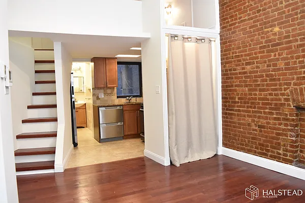 Rented by Halstead Real Estate | media 33