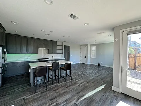 1410 S Maya Way — Photo 22