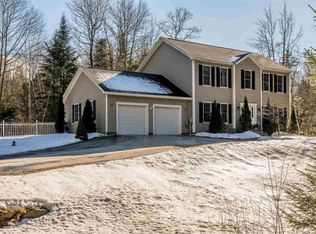 61 Winslow Cir, Sutton, NH 03257