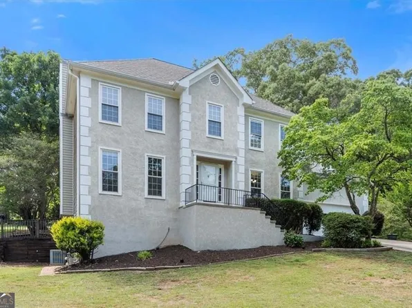 610 Adam Cir, Woodstock, GA 30188