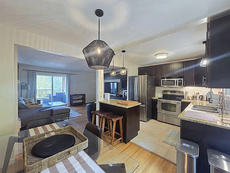 202 E Rockwood Blvd #2 — Photo 8