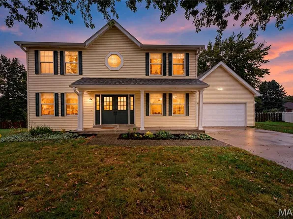 55 Marsala Ct, Saint Charles, MO 63304