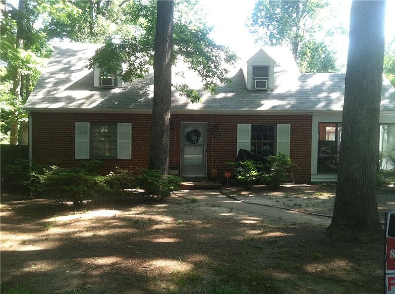 1st image of 2308 N Newton Cir