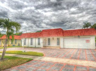 3740 N 55th Ave, Hollywood, FL 33021