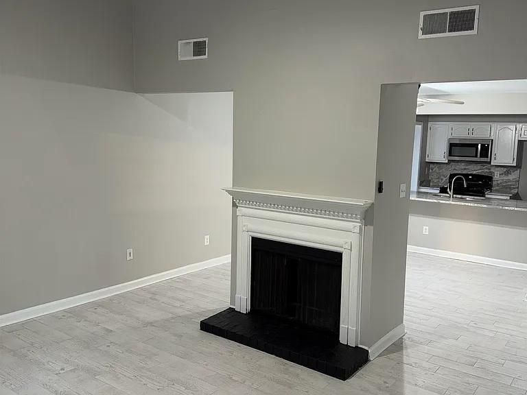 4834 Sturbridge Ln — Photo 4