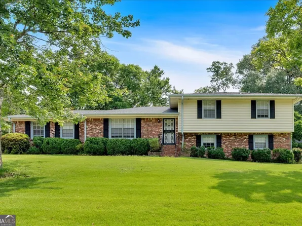 115 Creek Cir, Stockbridge, GA 30281