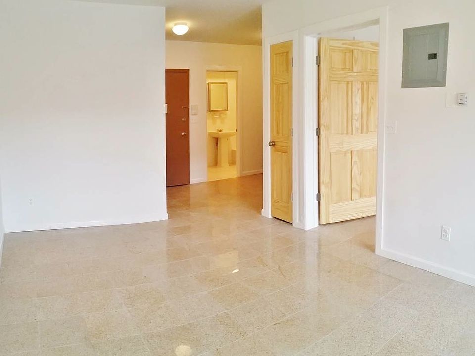 1st image of 2531 Broadway