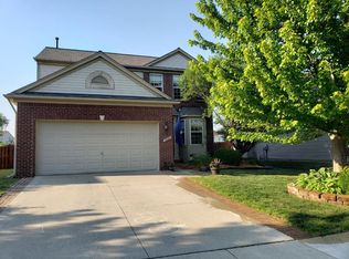 7587 Warwick Dr, Ypsilanti, MI 48197