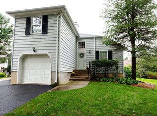 3204 Buckingham Cir, Middletown, NJ 07748