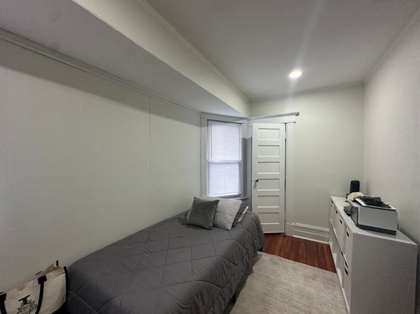 (undisclosed Address)