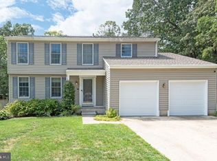 223 Ullman Rd, Pasadena, MD 21122