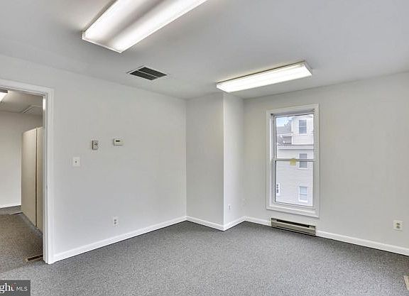 5th image of 9 Park Ave