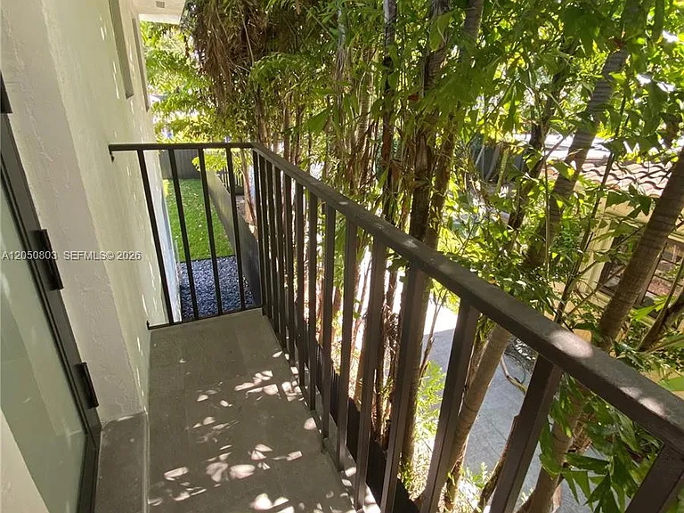3626 SW 16th St #3626 — Photo 8
