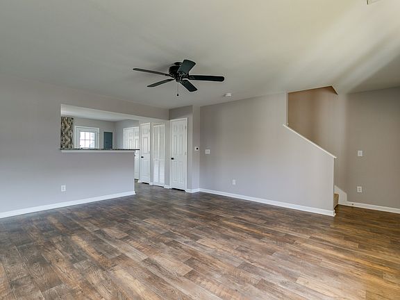 4th image of 7404 Rice Ct