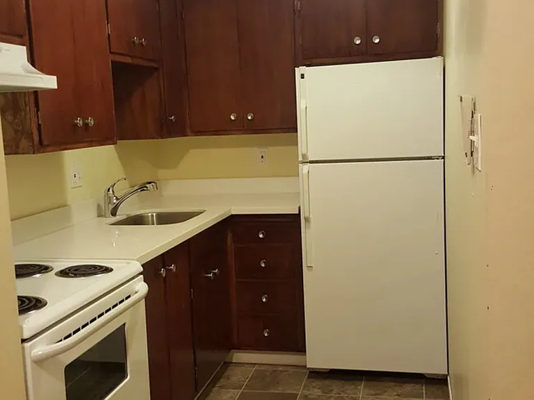 1531 Shattuck Ave #102 — Photo 2