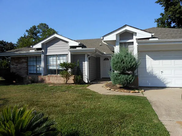 9827 Haverhill Dr, Humble, TX 77338