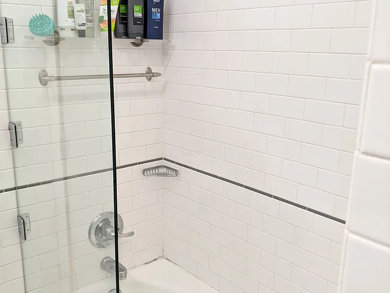 1818 Broadway St #204 — Photo 11