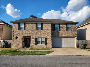 1835 Elmer Ln, Lake Charles, LA 70605