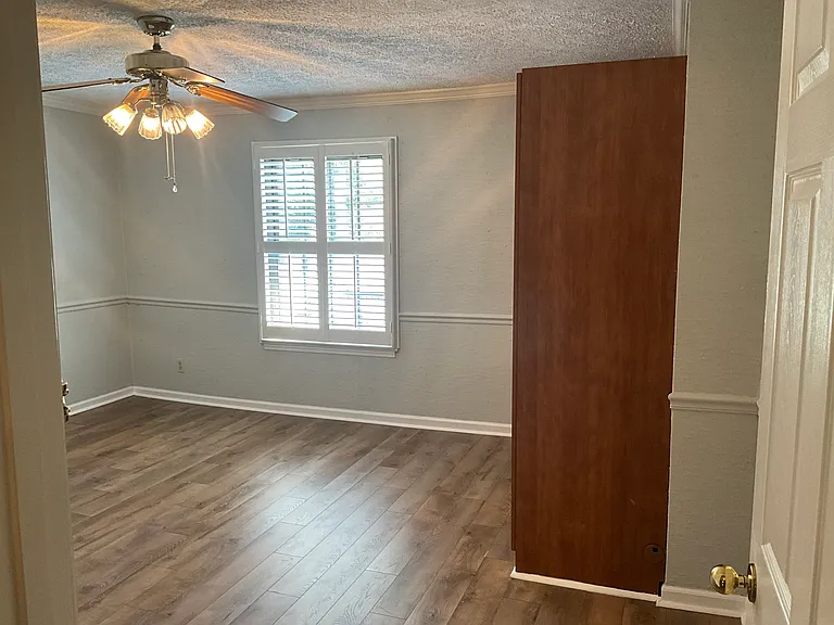 459 Mall Blvd #A — Photo 29