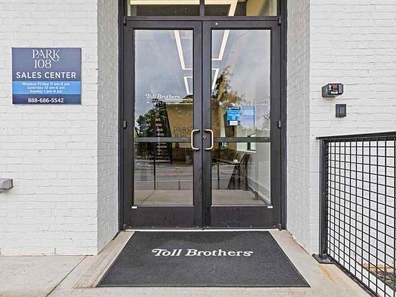 2nd image of 108 Park Pl Unit 103