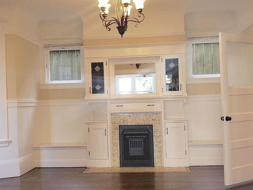 1st image of 1275-1285 Waller St #1275