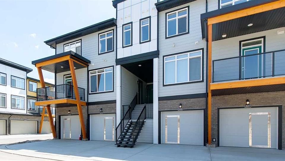 1st image of 414 N Seton Psge SE #209